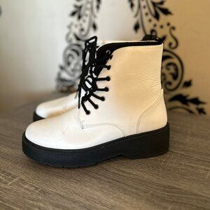 Charles Albert White Combat Boots — Size 10 — Good Condition